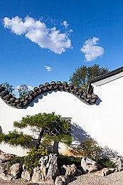 系列最新作SRPG《女神异闻录５ 战略版》现已正式发售！